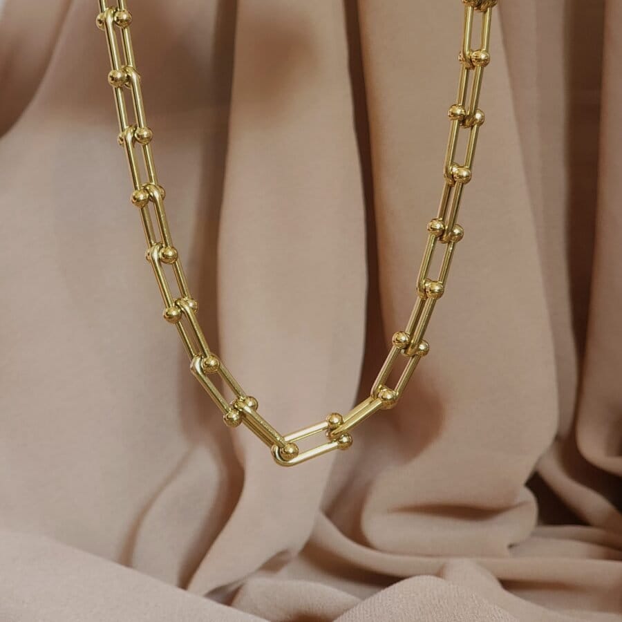 Horseshoe Link Chain
