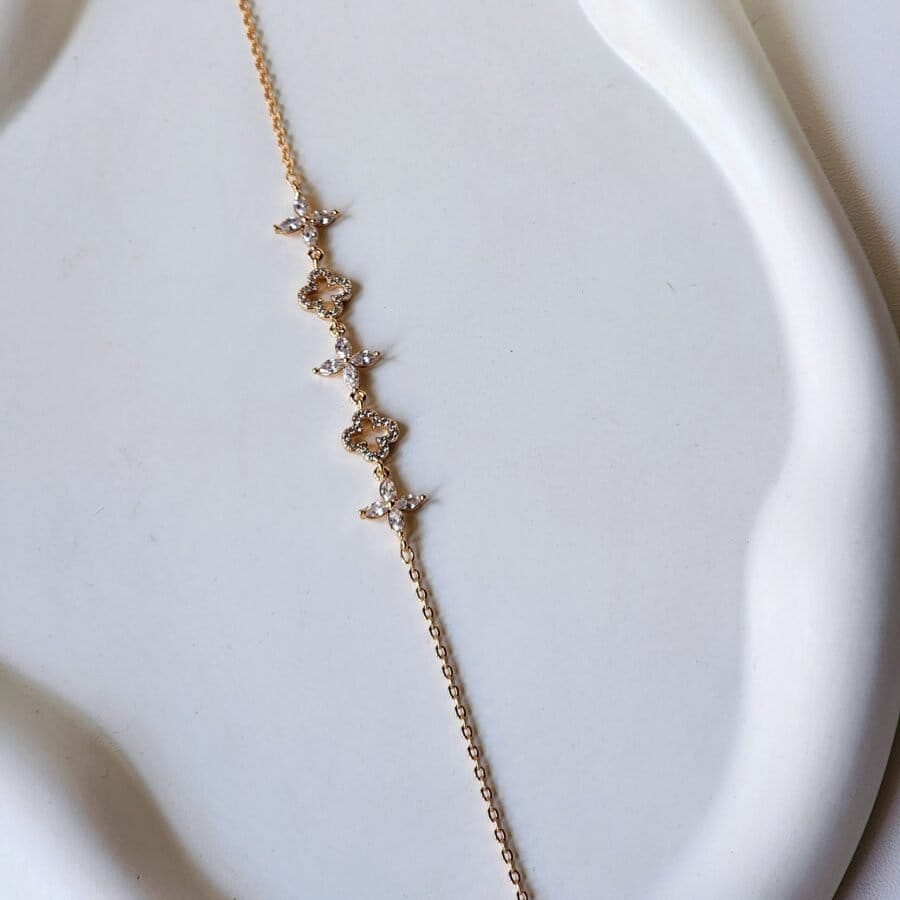 Zara Clover Bracelet - Image 4