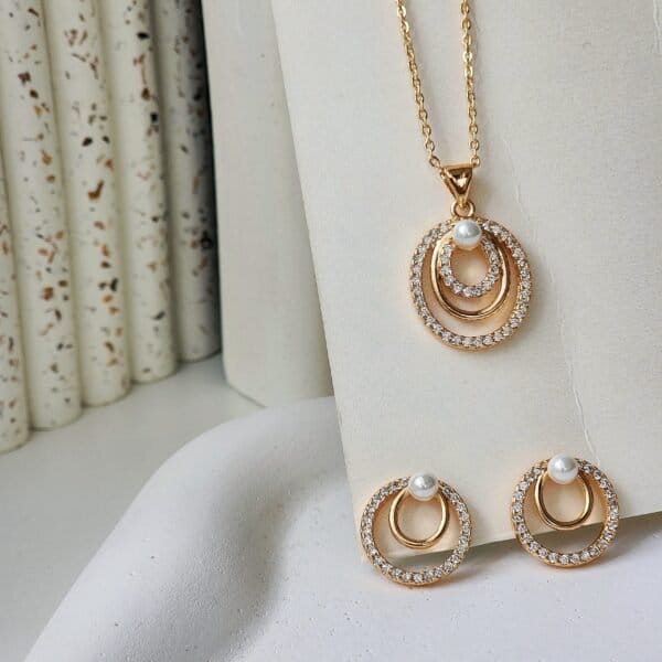 Aria Set