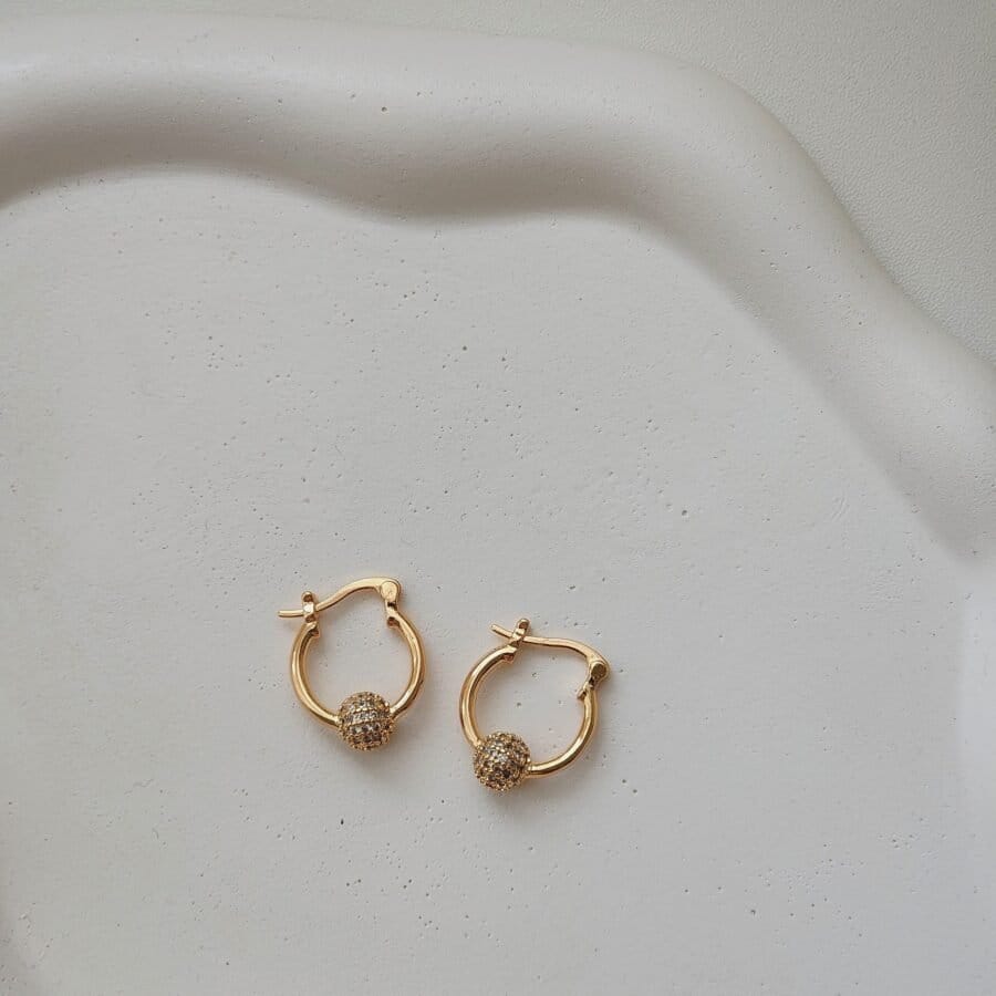 Fiona Hoops - Image 2