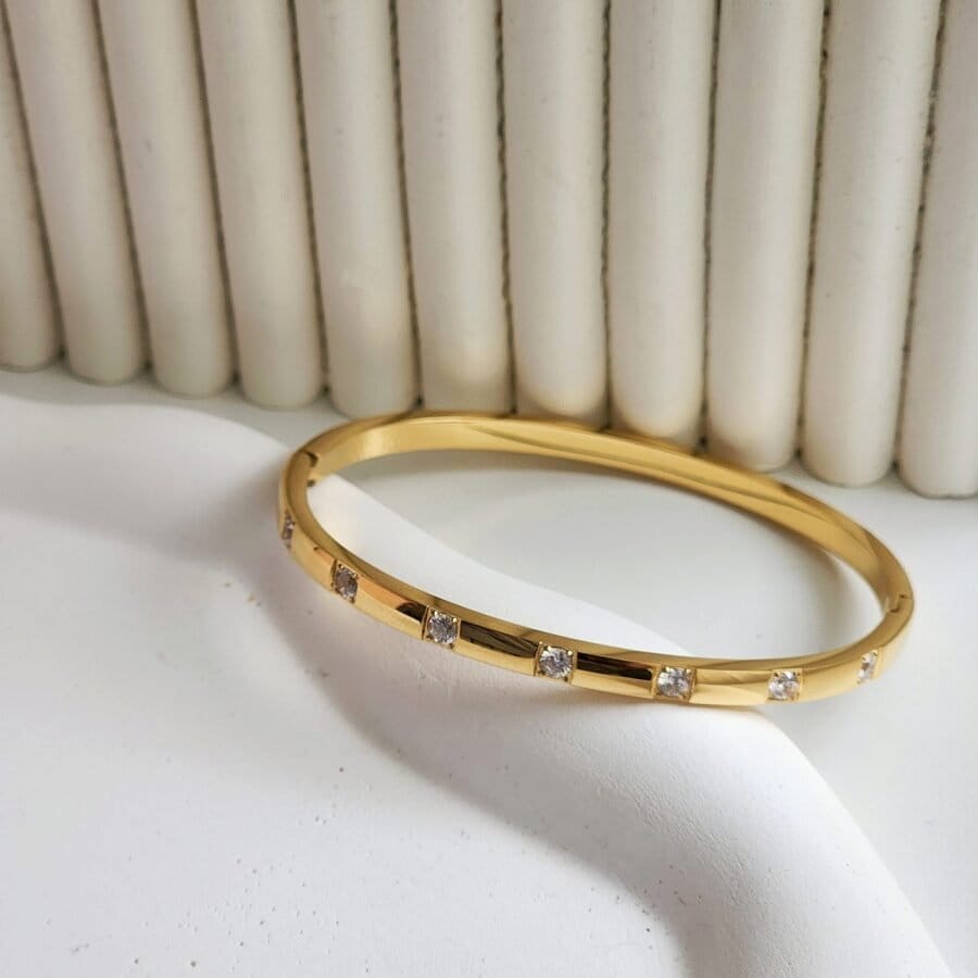 Gemma Bangle
