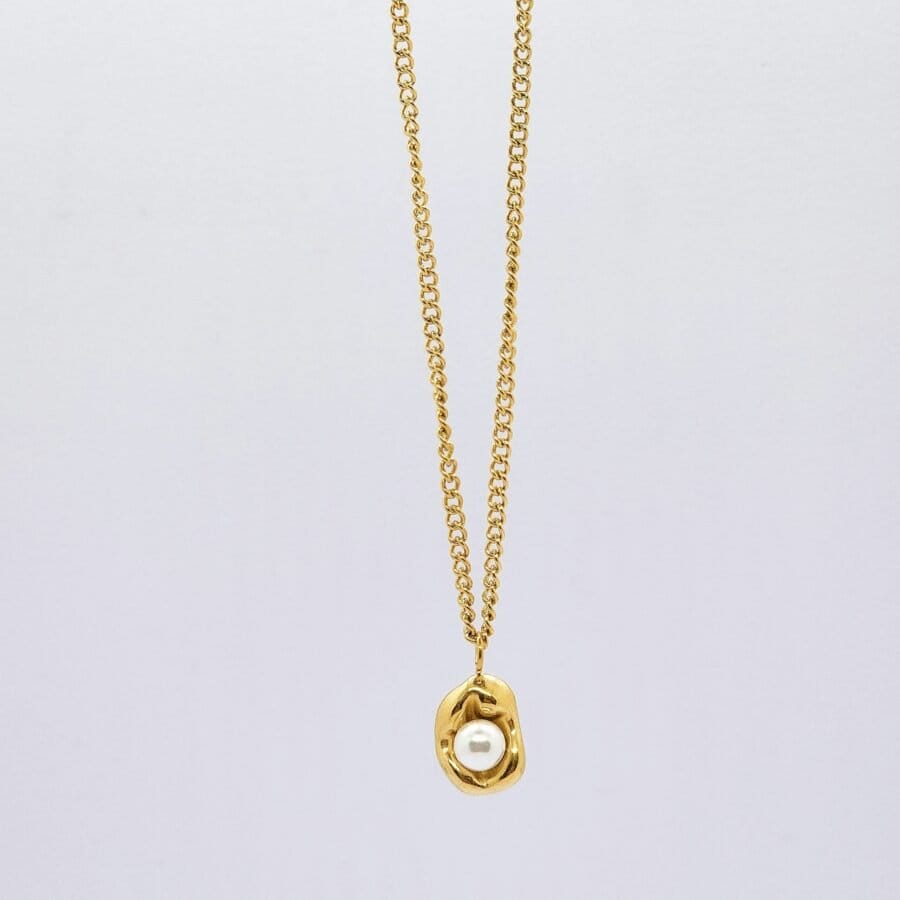 Pearl Necklace & Earrings - Image 3