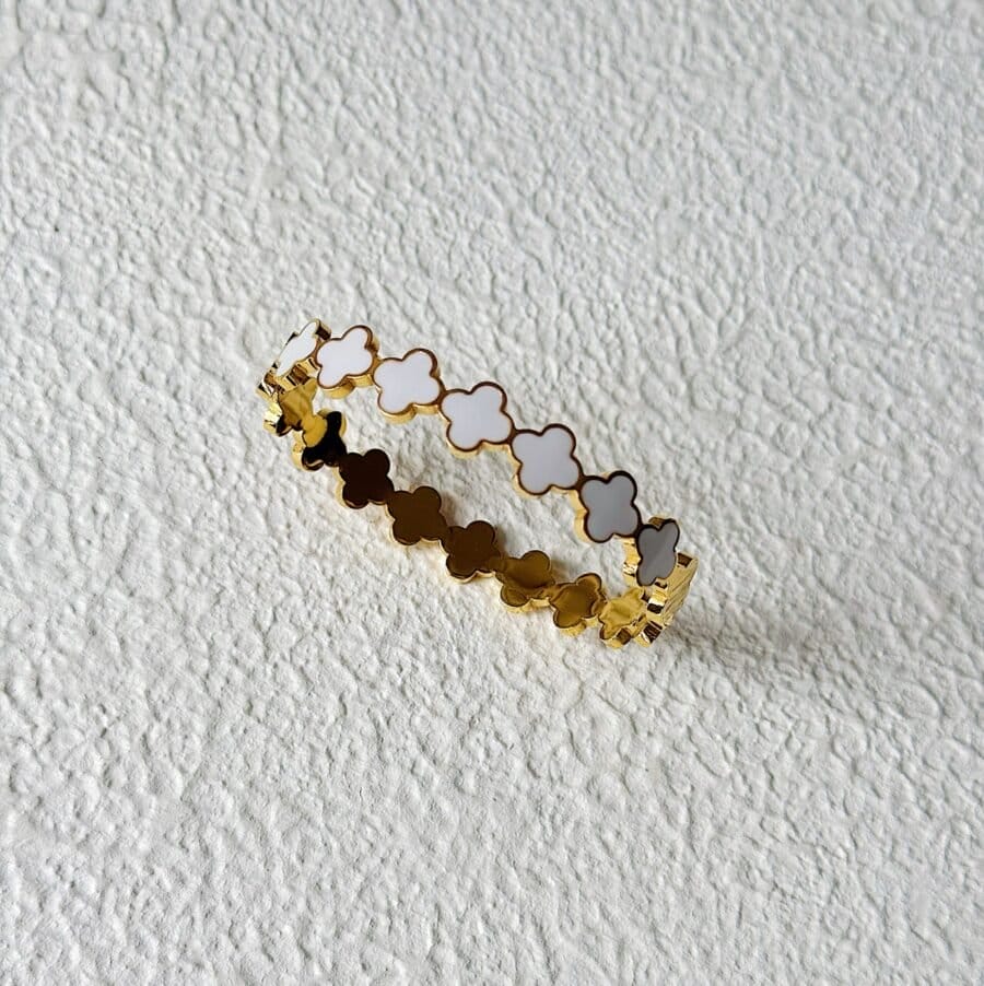 Zuna Clover Bangle - Image 5
