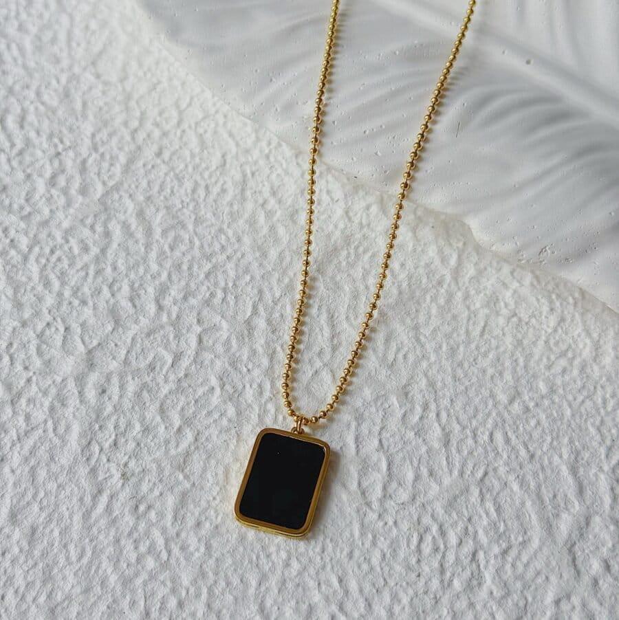 Faye Necklace