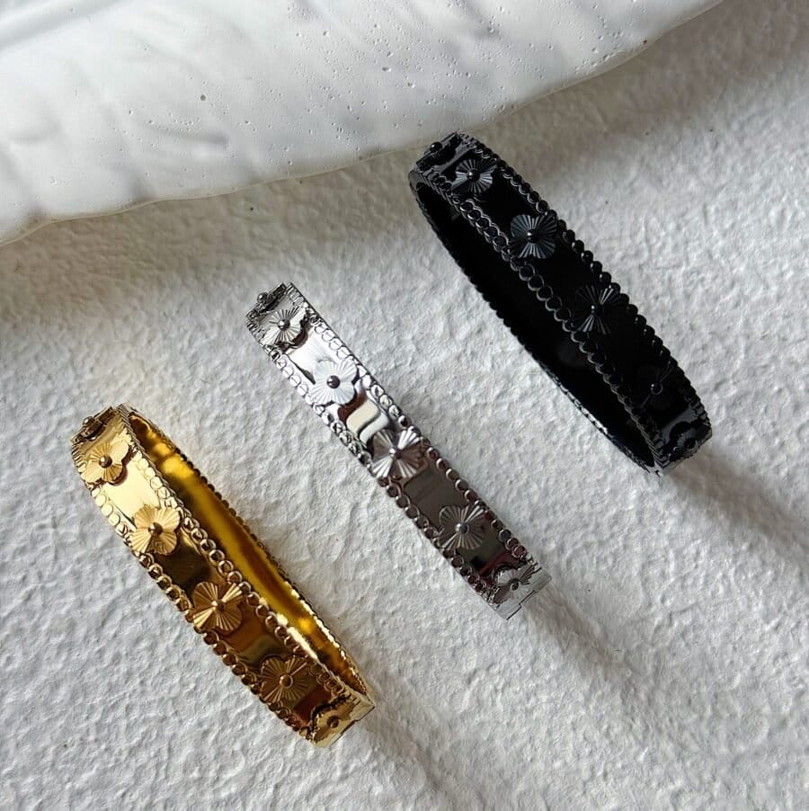 Celia Clover Bangle - Image 3