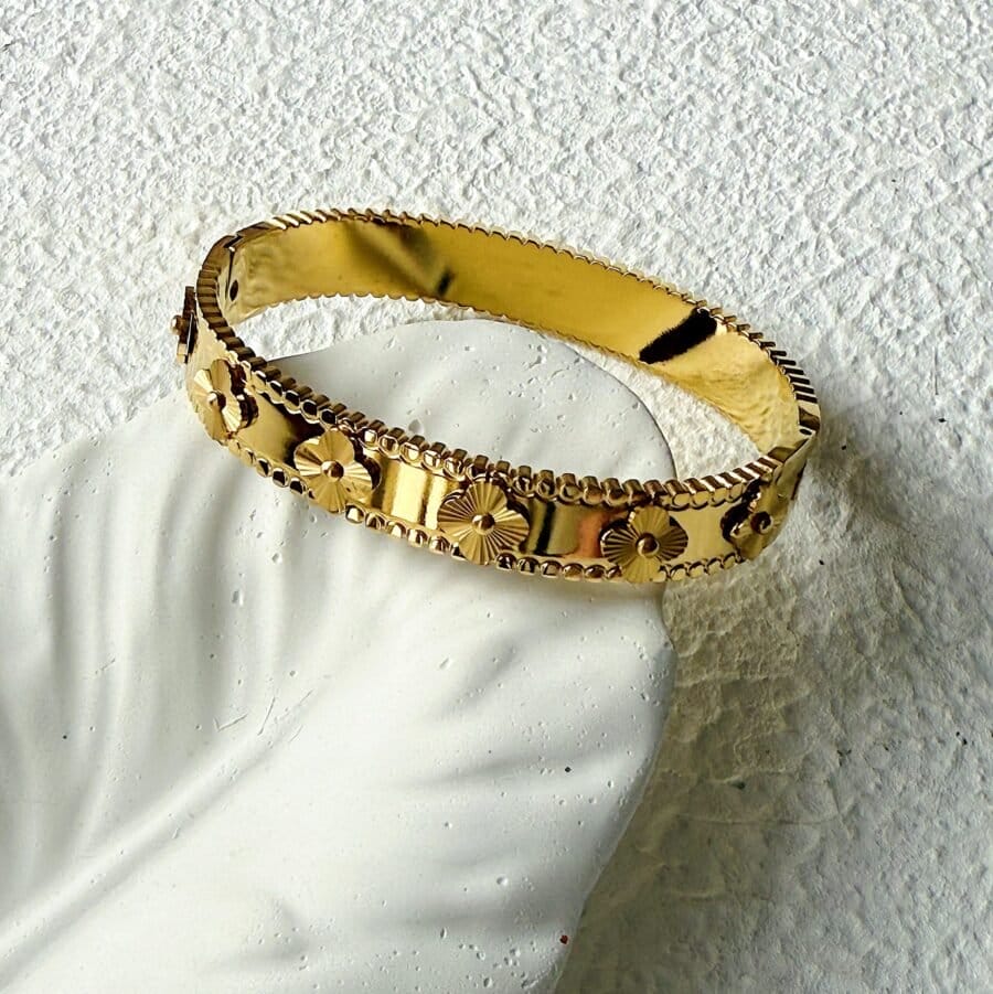 Celia Clover Bangle - Image 4