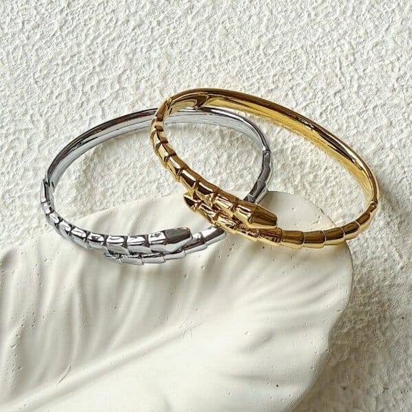 Zevar Bangle