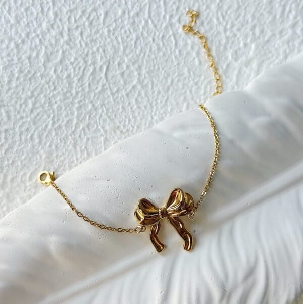 Bow Bracelet