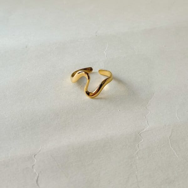 Wave Ring